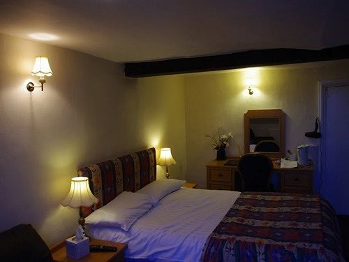 Bed & Breakfast The Crown House 4*